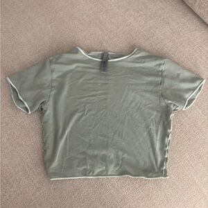 SKIMS Green Short Sleeve Crop Top